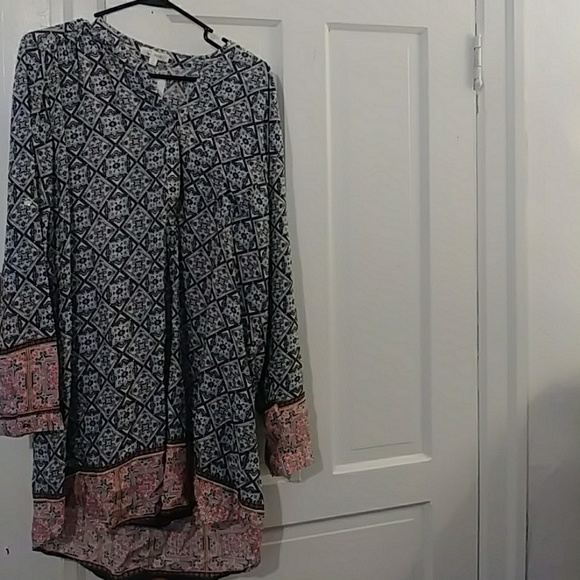 Shirt/Dress - Picture 1 of 1